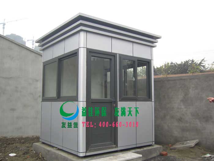 方形鋁塑板崗?fù)? /></div>
        <div   id=