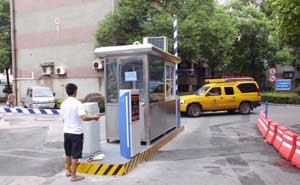 湖南株洲電業(yè)局小區(qū)停車場(chǎng)系統(tǒng)案例 - 中出網(wǎng)-智能出入口門戶