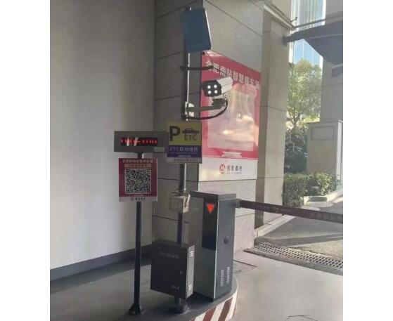 偉龍科技ETC微波天線在合肥高鐵站應用